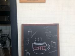 -Cafe Villa