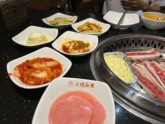 -木槿花韩式炭烤·熟成肉工坊(孙文东路店)