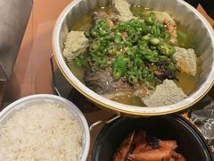 翡翠青椒烤黔鱼-烤匠麻辣烤鱼(环球中心店)