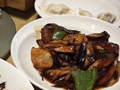 -关东小磨东北菜(上海长风大悦城店)