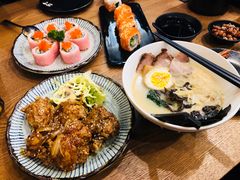 骨汤拉面-泰居酒屋日式料理烧肉