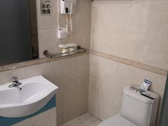 -德全心悦酒店(北京金台路地铁站店)