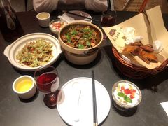 -鸽子侯·家宴·平价海鲜(市图书馆店)