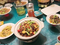 -呷湘厨·鱼汤捞饭·剁椒鱼头·辣椒炒肉(国家会展中心店)
