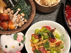 -三出山火锅(南京万象天地店)