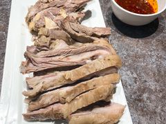 手抓羊肉-贯贯吉·清真餐厅(浙江中路店)