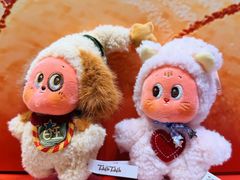 -泡泡玛特POPMART(侨福芳草地店)