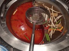 -醉董牛川派鲜肉自选火锅(烟台店)