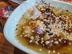 -野山舂·贵州现舂酸汤火锅(鸿通城店)