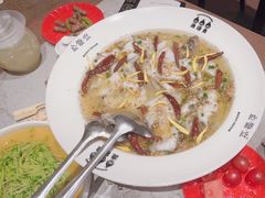 -渔语鱼新川菜Bistro(万象天地店)