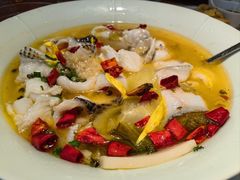 -荷塘秋月·本帮江浙菜(国权路店)