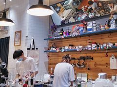 -Be Lived Cafe比例咖啡(摩天轮店)