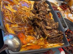 -肥肥虾庄·金牌油焖大虾(汉口城市广场店)