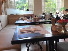 -荟景阁葡国餐厅