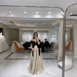 -拉瑞娜LaReine婚纱礼服高级定制