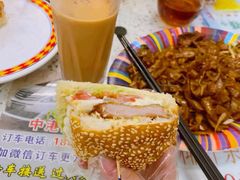 澳门猪扒包-新辉港式茶餐厅(北栅店)