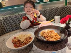-芭莉与彩虹西餐厅(成都合生汇店)