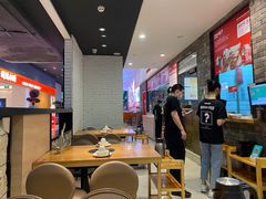大堂-为什么牛潮汕牛肉火锅(万胜广场店)