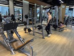 -威克健身游泳(万菱汇店)