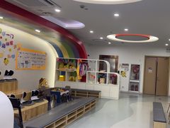 -小荧星艺校(浦东中环分校)