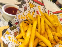 -Famous肥猫墨西哥音乐餐吧(五棵松华熙LIVE店)