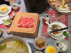 -一绪に寿喜烧(荟聚店)