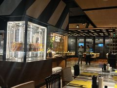 -杭州临平万丽酒店·燃餐厅(人民大道店)