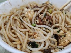 豆花米线-老滇味