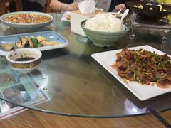 -上海小菜餐厅(理工大学店)