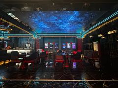 -屋有岛沉浸游戏旗舰店(中山公园店)