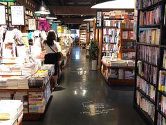 -西西弗书店&矢量咖啡(万象城店)