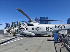 -中途岛号航空母舰博物馆