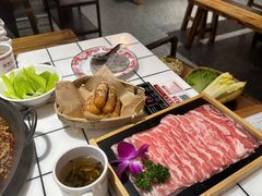 -伍师兄市井火锅(东部星悦天地店)