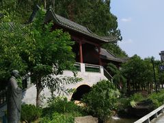 -广州神农草堂中医药博物馆