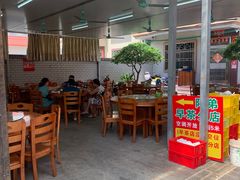 大堂-阿弟早茶·家庭小炒·火锅(九村店)