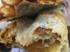 -正宗杂粮煎饼香软鸡蛋饼