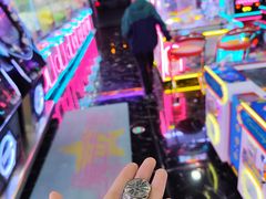 -王府井奥莱临潼小镇(临潼店)