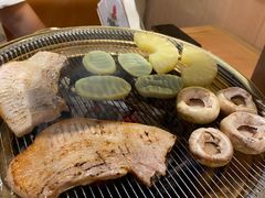 -闻老头·菊花炭烤肉(D11店)