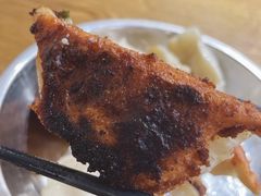 -黄阿姨锅贴大王(万航渡路店)