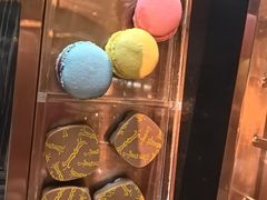 -福楼毕斯罗F Bistronome(国贸商城约会地标景观店)