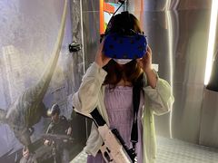 -VR+乐园·VR电竞·家庭亲子·密室逃脱·轰趴团建
