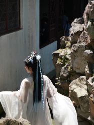 -梦回汉唐汉服旗袍体验馆(拙政园店)