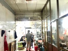 -阿阳牛腩腌面店