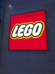 -乐高授权专卖店(朝阳大悦城店)