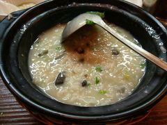 -亮亮烧烤(万松园店)