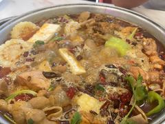 -彭记铁锅肥肠(东四总店)