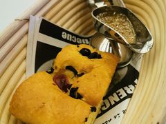 餐前面包-西山人家·二十年老字号农家菜(旺山店)
