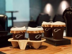 -Line 咖啡(石厦花园店)