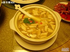 萝卜炖素鸡-福慧慈缘素食餐厅(王府井店)