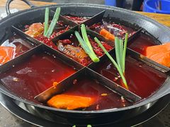 -正南齊北重庆老火锅(光华村直营店)